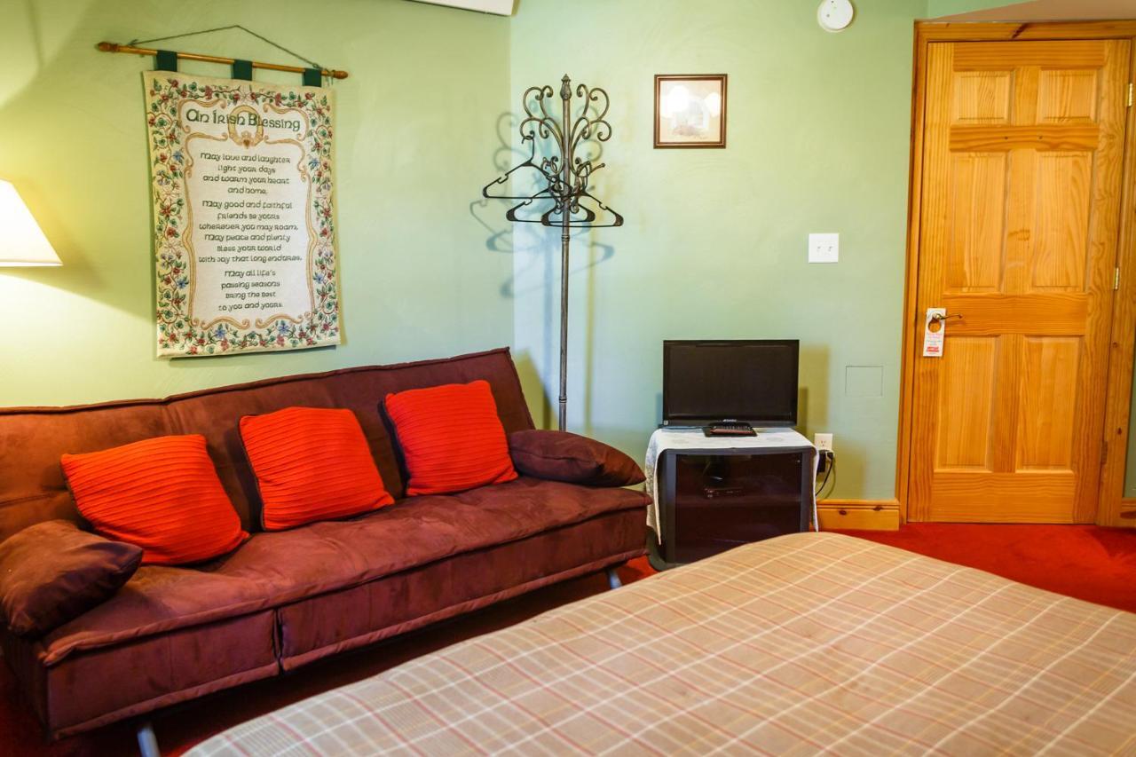Coyote Blues Village Bed & Breakfast Silver City Esterno foto